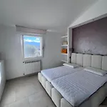 Villa Lenuska